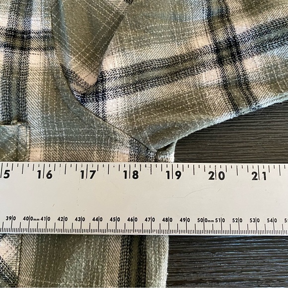 Staccato‎ Womens Green Plaid Flannel Roll Up Sleeve Button-Down Shirt Size Small - Picture 8 of 12